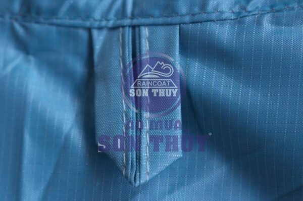ao-mua-canh-doi-son-thuy-k24-5-600x398-1 Áo mưa cánh dơi Sơn Thủy K24 - Ảnh 6